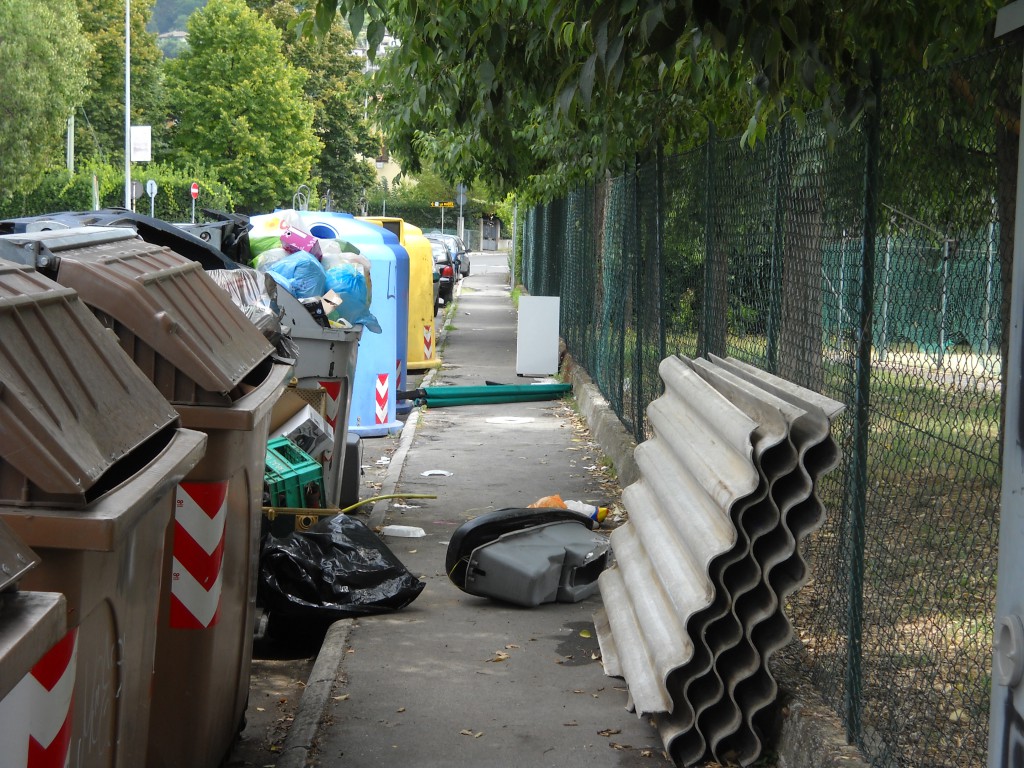 discarica via don minzoni