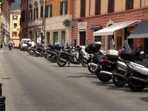 piazza mercurio motorini.2JPG piazza mercurio motorini.2JPG