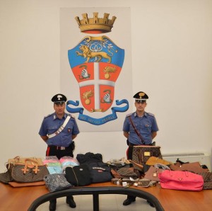 carabinieri merce sequestrata