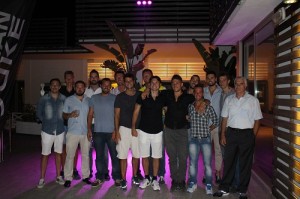 Gruppo al Beach Club
