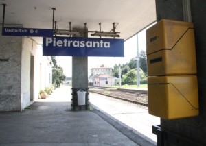 pietrasanta stazione