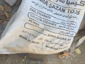 Sacchi con polvere dall'Iran abbandonati a Massa