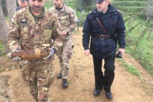 carabinieri ordigno bellico ficola 6 2 18