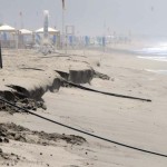 Erosione costiera, Giani ignora il litorale Apuano: Firenze guarda altrove mentre i danni aumentano