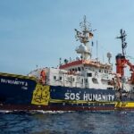 Sea Watch 5 in arrivo a Marina di Carrara: domenica notte lo sbarco di 50 migranti