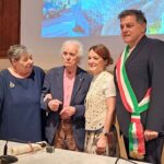 Pietrasanta abbraccia Novello Finotti: conferita la cittadinanza onoraria al Maestro della scultura