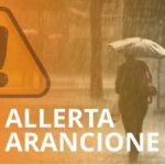 ALLERTA METEO ARANCIONE: CHIUSI PARCHI E PONTILE, ANNULLATO IL MERCATO DEL VENERDÌ A VITTORIA APUANA