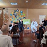 Loredana Bertè all’ospedale Apuane: un incontro speciale con i pazienti oncologici tra musica, empatia e solidarietà
