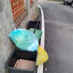 Mirteto Alto, raccolta porta a porta ferma da settimane: «Siamo costretti a tenere i rifiuti in casa»